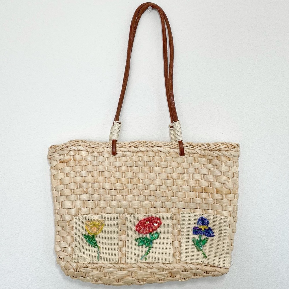 Vintage straw woven floral embroidered mini shoulder bag